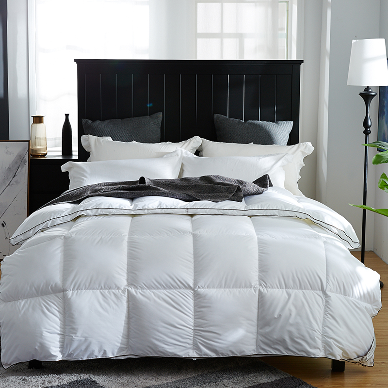 Edredón cálido y suave de plumón de pato con ribete 100% algodón