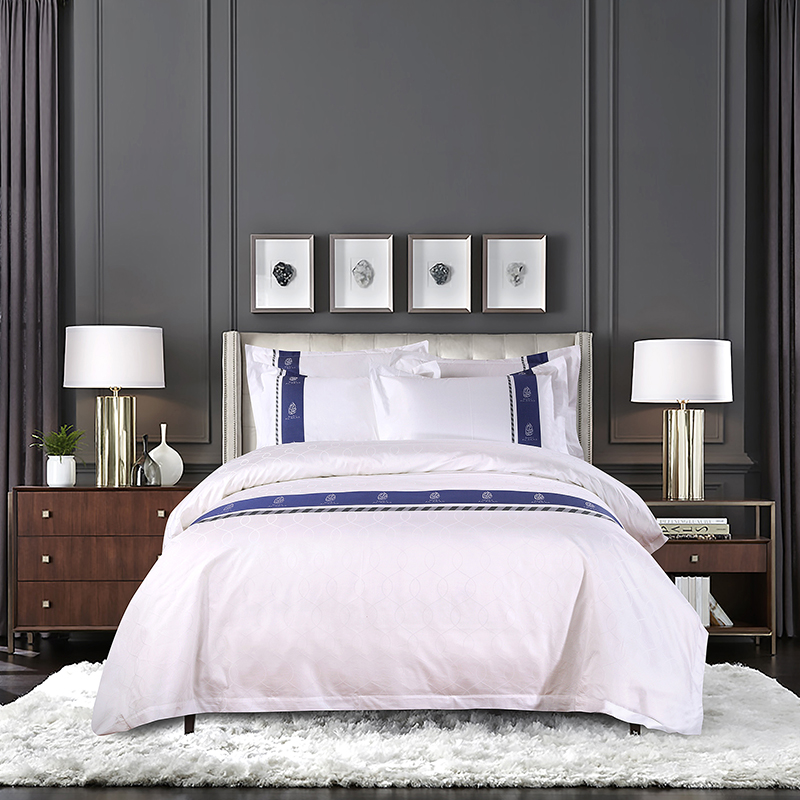 Juego de Ropa de Cama 100% Algodón con Logo Personalizado Teñido en Hilo